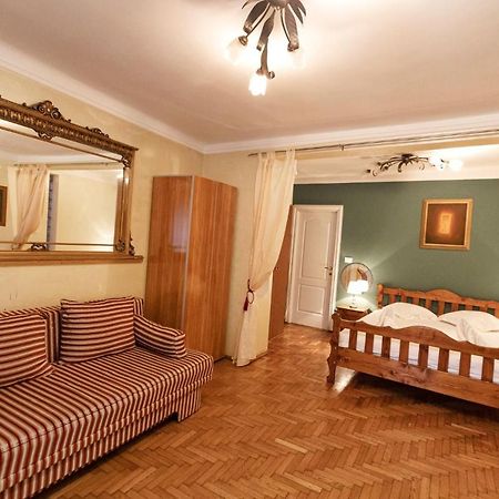 Hotel Dream House Braşov Extérieur photo