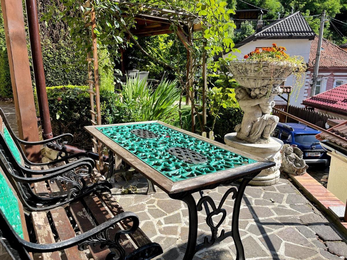 Hotel Dream House Braşov Extérieur photo